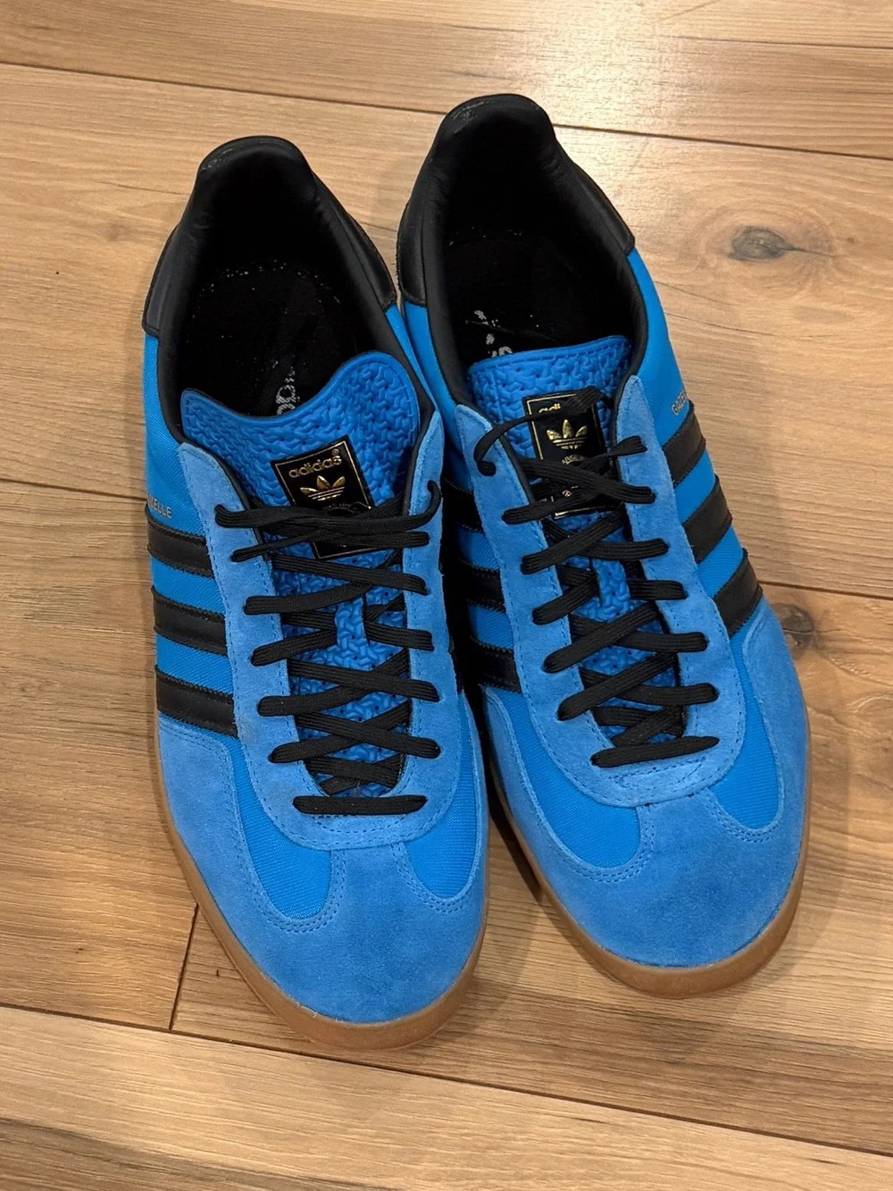 adidas Blue Suede Gazelle Sneakers with Black Stripes Men’s Size 13